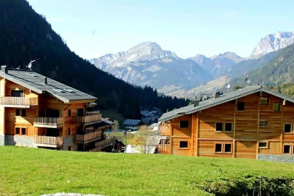 Apartment Coeur Portes Soleil, Chatel Studio 4P Jardin